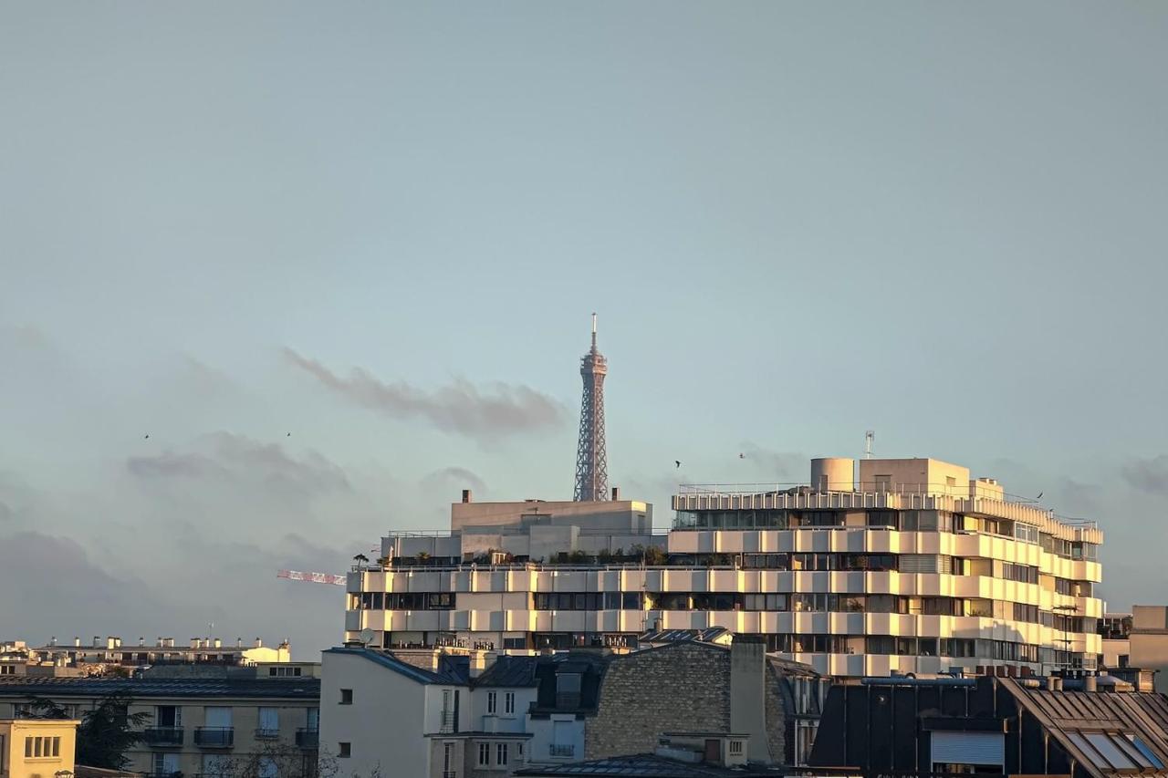 Апартаменти Beautiful And Bright Appt With Eiffel Tower View Париж Екстер'єр фото